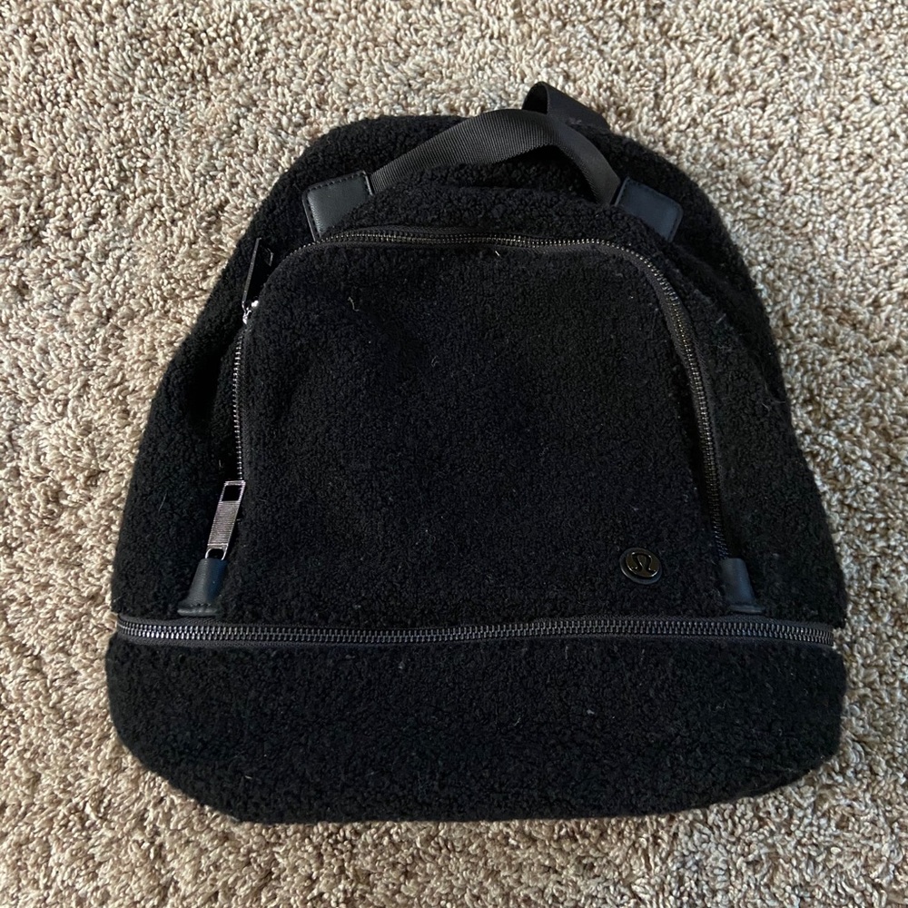 Lululemon City Adventurer Backpack *Mini Sherpa